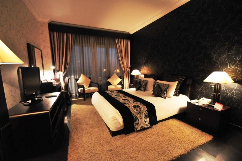 Abjad Grand Hotel Дубай Экстерьер фото