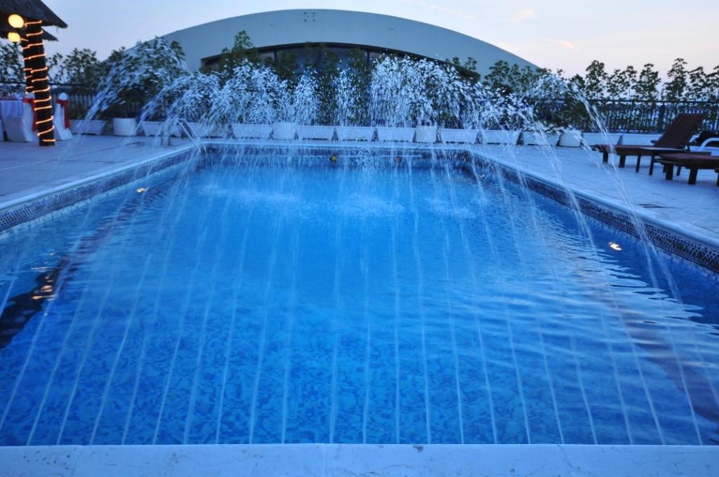 Abjad Grand Hotel Дубай Экстерьер фото
